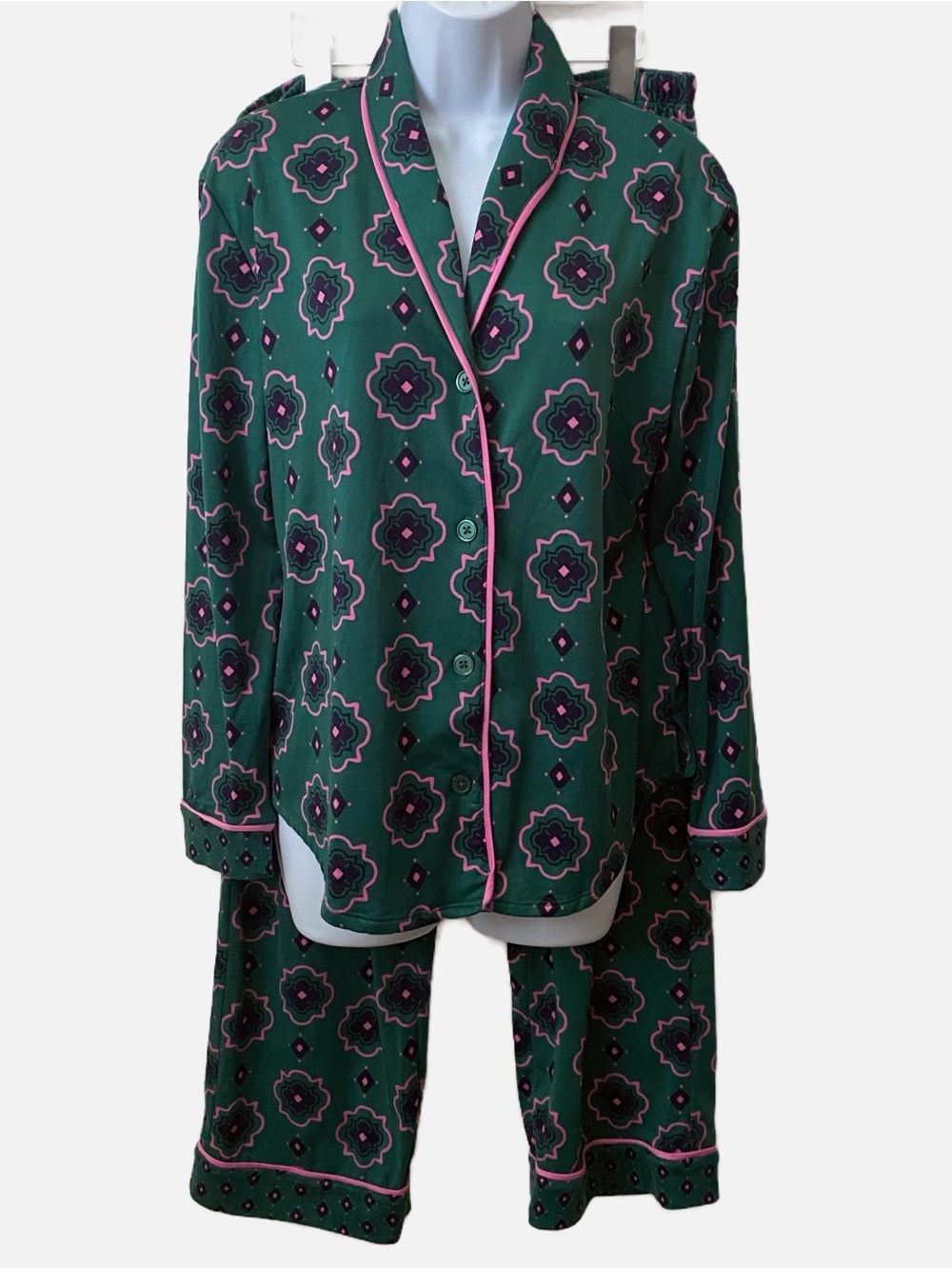Room Service 2-Piece Shawl Collar Green Geo Pattern Pajamas